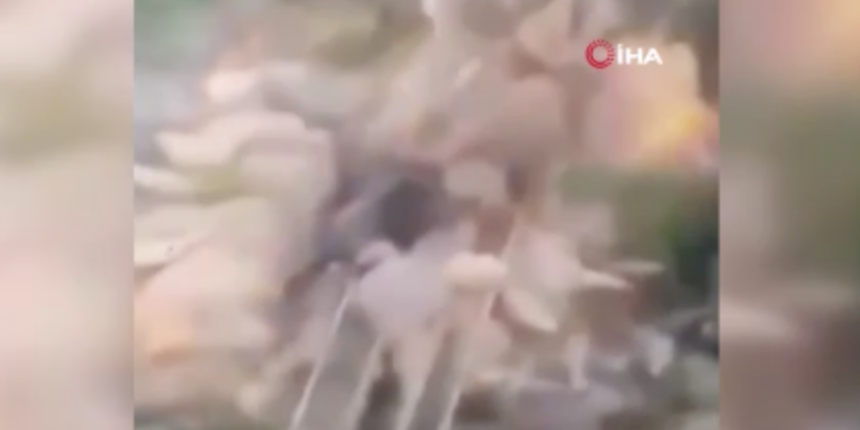 Ukrayna, Rus ordusunu engellemek için bir köprüyü daha havaya uçurdu