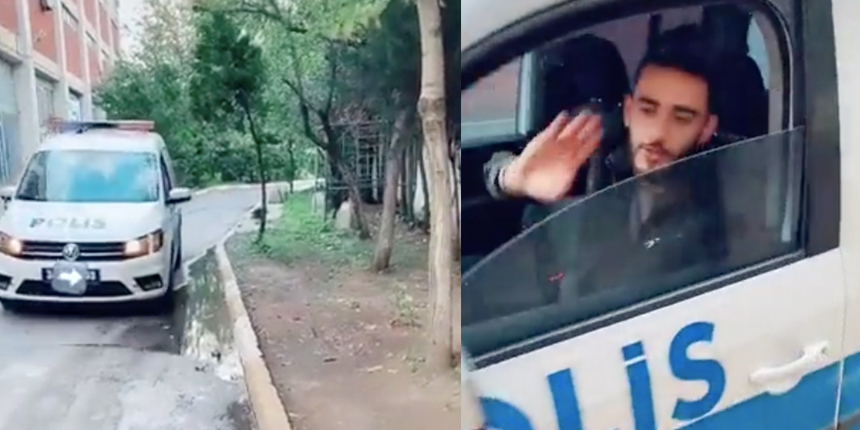 Sosyal medyada gündem oldu... Suriyeli sığınmacı polis aracını kullanıp selam verdi