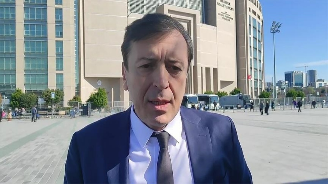 Fırat Develioğlu, Galatasaray başkan adaylığından çekildi