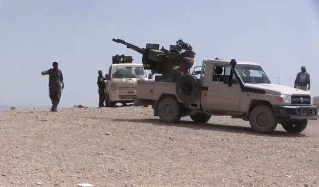 ABD destekli PYD'li teröristler Rakka'nın kuzeyindeki DEAŞ üssüne saldırı başlattı... / VİDEO