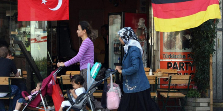Almanya'da yaşayan gurbetçilere kötü haber: Türkiye'deki malvarlıkları sorgulanacak