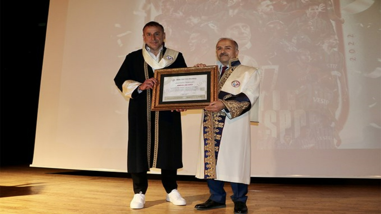 Abdullah Avcı'ya fahri doktora unvanı