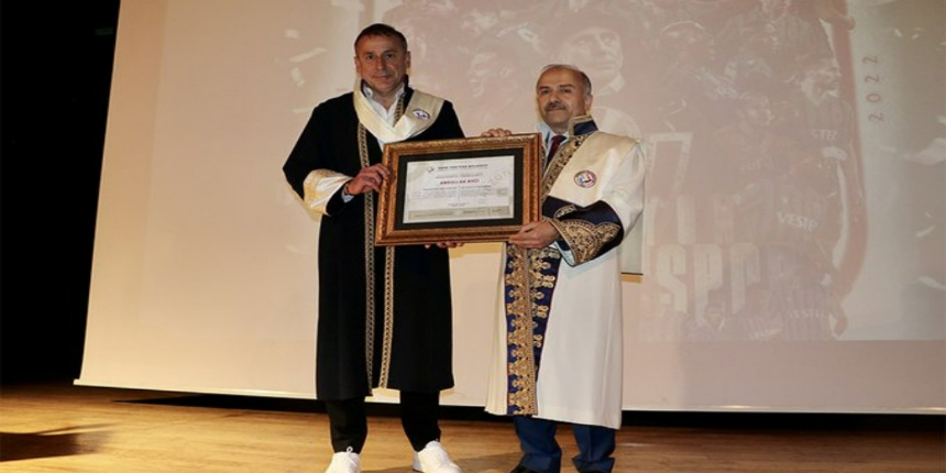 Abdullah Avcı'ya fahri doktora unvanı
