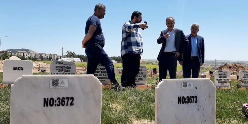 Dünya'da sadece Tokyo'da uygulanıyor... Karekodlu mezar taşı uygulaması Türkiye'de ilk kez orada uygulanacak