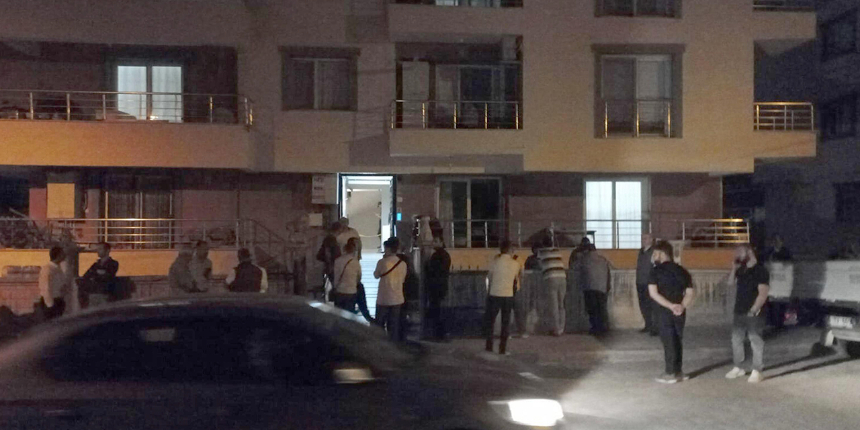 Üniversite öğretim üyesi evinde ölü bulundu