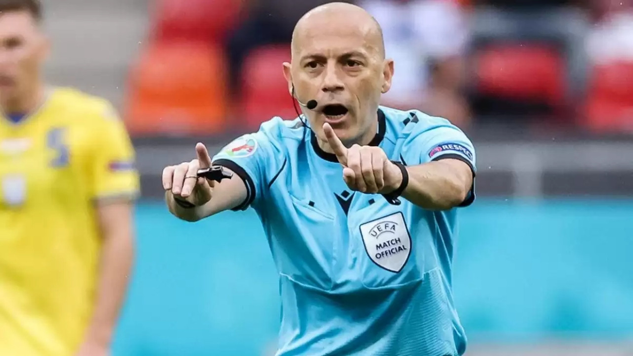 FIFA 2022 Dünya Kupası'nda görev alacak hakemleri açıkladı: Cüneyt Çakır listede yok!