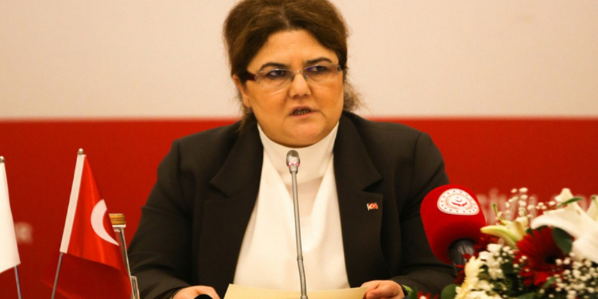 Aile Bakanı Yanık, personel alım sınavındaki rüşvet iddialarına cevap verdi