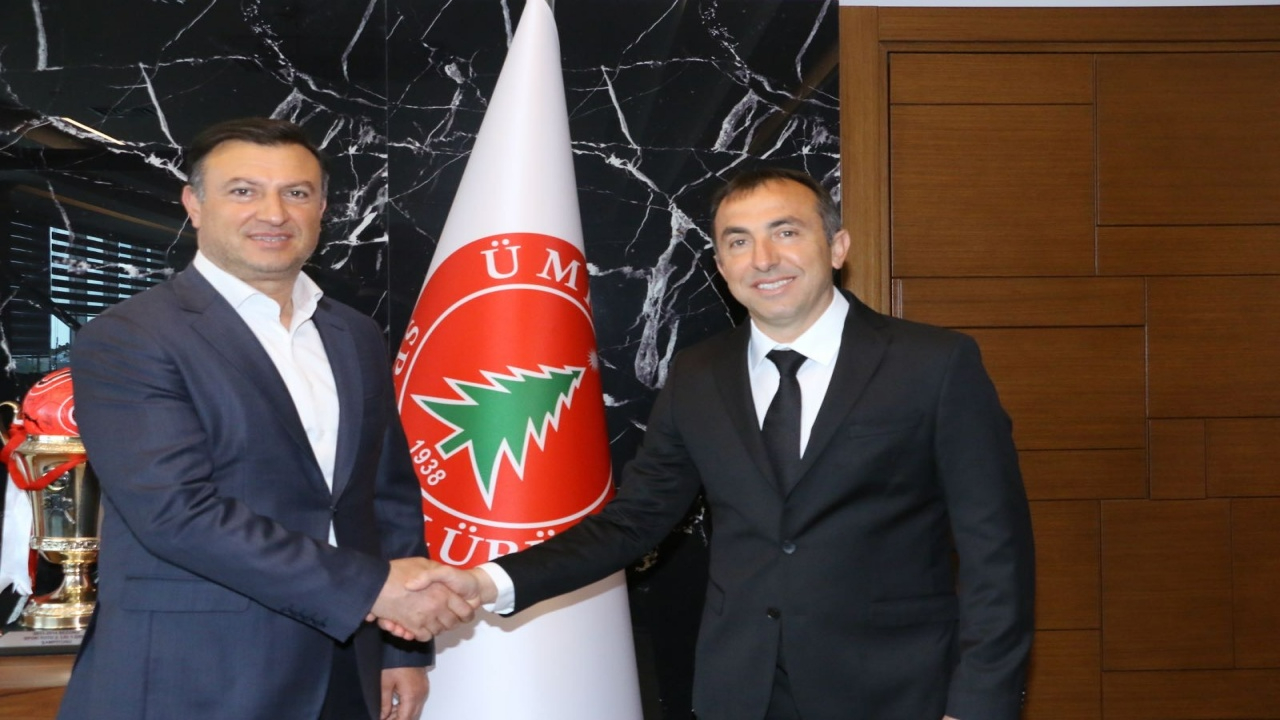 Ümraniyespor teknik direktör Recep Uçar ile Süper Lig'de de beraber