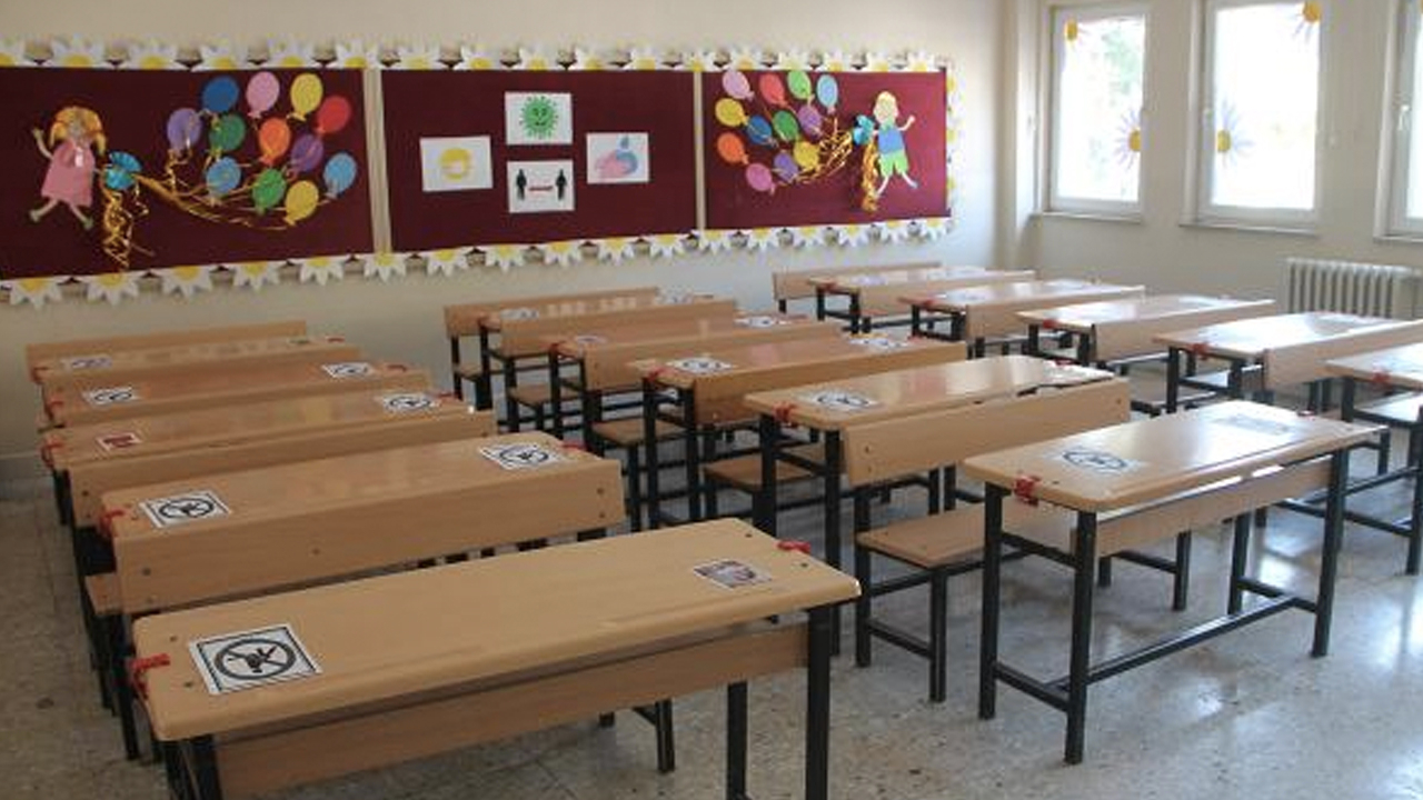 Milli Eğitim Bakanlığı çalışmaları tamamladı: 100 milyon yardımcı kitap sıralarda olacak