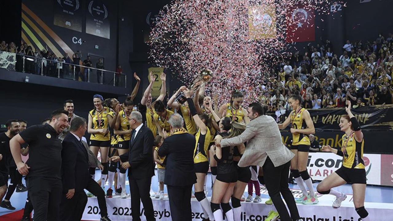 VakıfBank Kadın Voleybol Takımı, uluslararası başarılarına bir yenisini daha ekleme peşinde