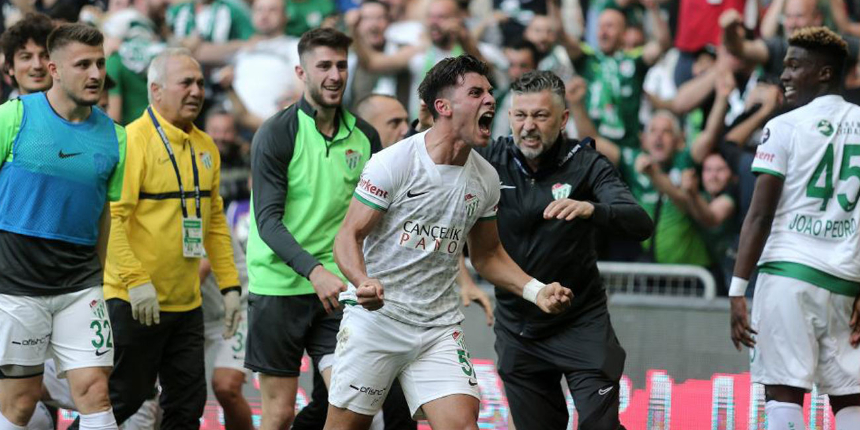 Bursaspor’un Fenerbahçe’den kiraladığı Uğur Kaan Yıldız takıma veda etti