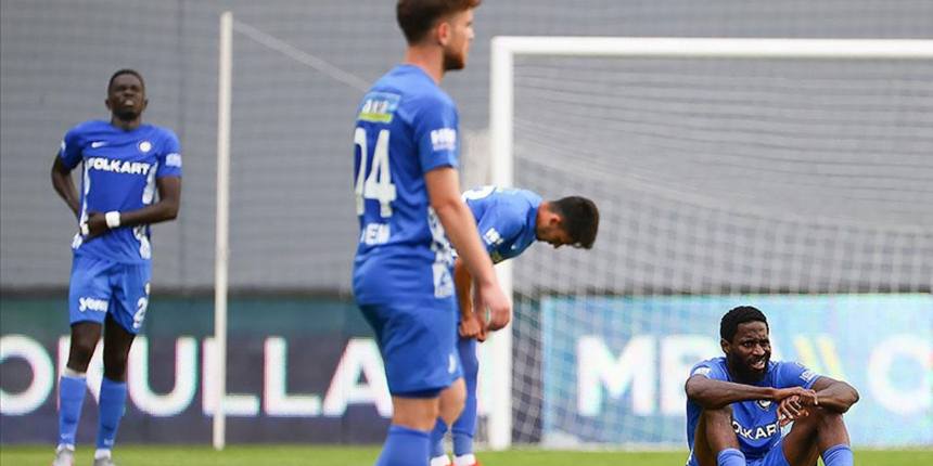 Küme düşen İzmir ekibi Altay, Süper Lig'deki en başarısız 6. sezonunu geçirdi