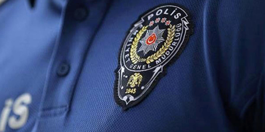 İstanbul’da 27 emniyet müdürü, 9 emniyet amiri ve 3 başkomiser bir üst rütbeye terfi etti