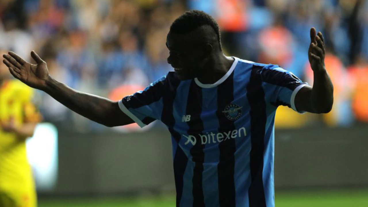 Adana Demirsporlu Mario Balotelli’nin Göztepe maçındaki 5 gollük performansı dünya gündeminde