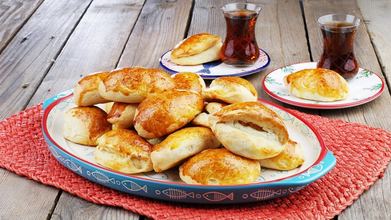 Bu Poğaça Piknikte Yeniyor! Piknik Kahvaltısı İçin Pambık Piknik Poğaçası tarifi