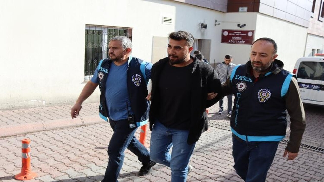 Faul kavgası cinayetle bitti! Ağabey tutuklandı, kardeşine ev hapsi verildi