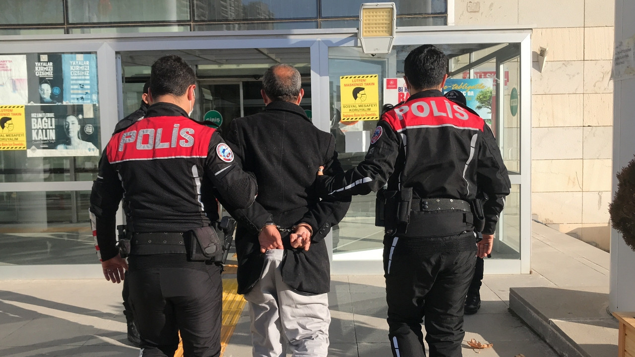 18 yıllık sır kayıpta skandal itiraf: Eşimin yanında getirdiği adamlar sırayla tecavüz etti!