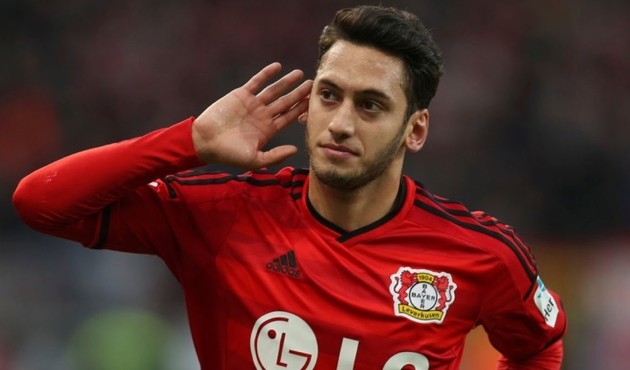 Hakan Çalhanoğlu'na İtalya'dan büyük talip