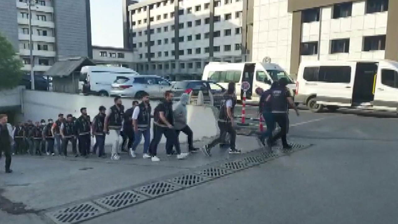 Maltepe Belediyesi'ndeki rüşvet operasyonunda yeni gelişme: Adliyeye sevk edildiler