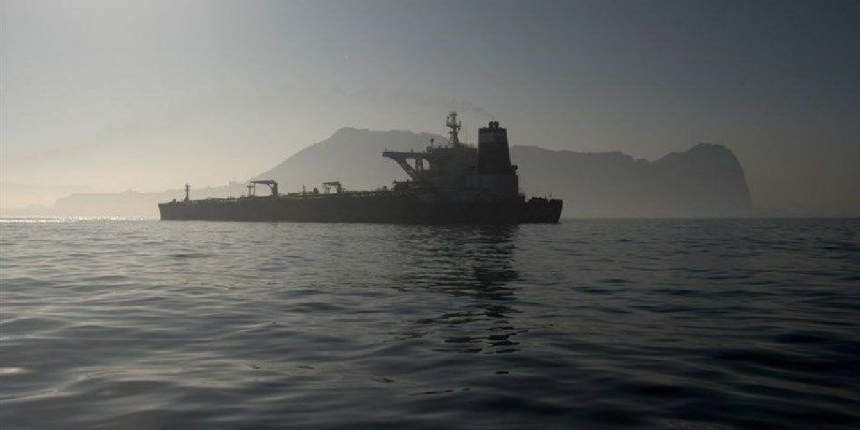Yunanistan, ABD’nin talebi üzerine İran bandıralı petrol gemisine el koydu