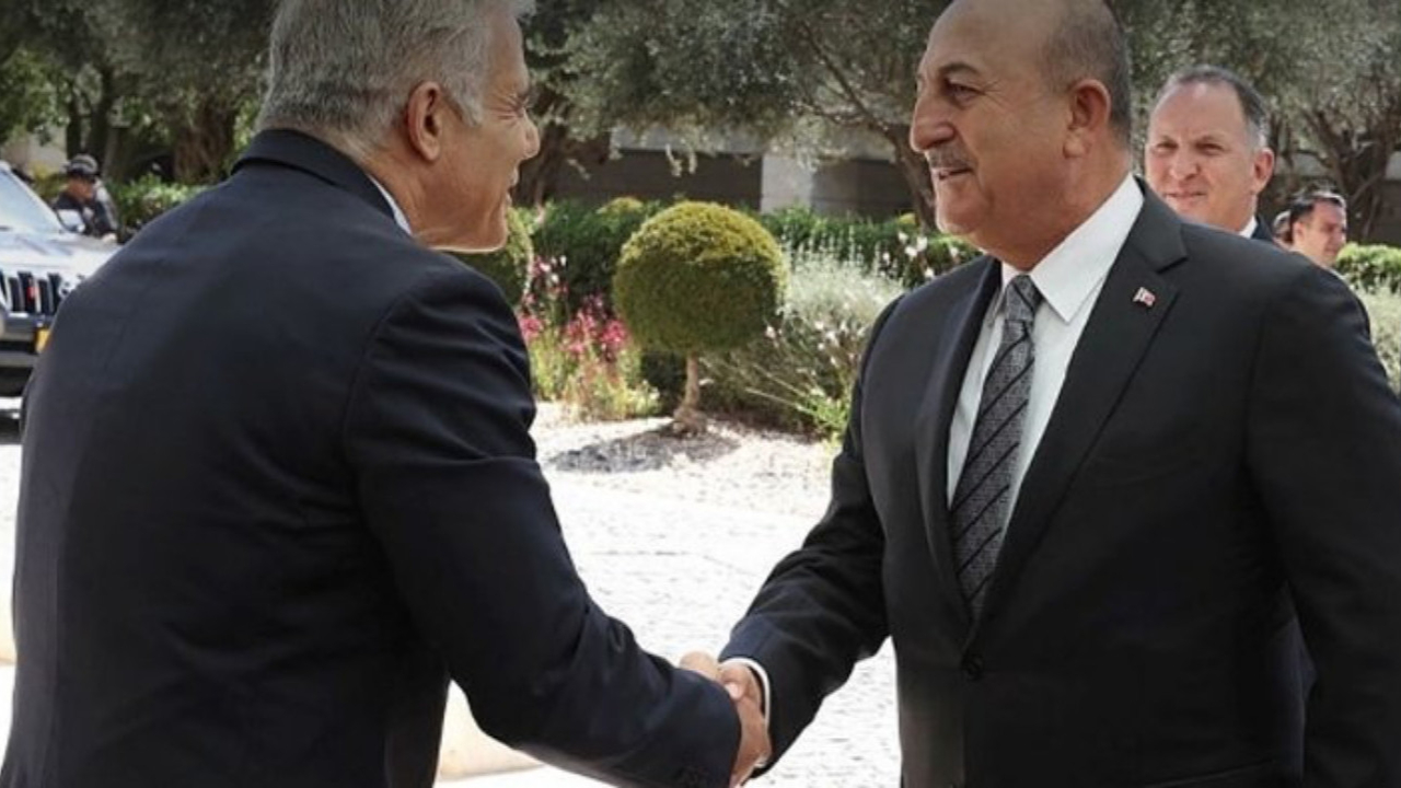 15 yıl sonra ilk ziyaret: Bakan Çavuşoğlu Batı Kudüs'te! "Ekonomik iş birliğini artırmaya kararlıyız!"