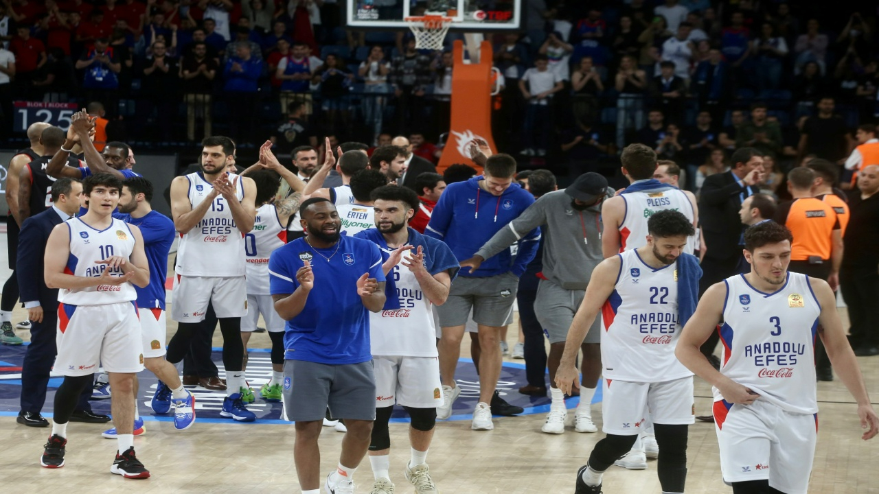 Galatasaray Nef'in rakibi Anadolu Efes oldu
