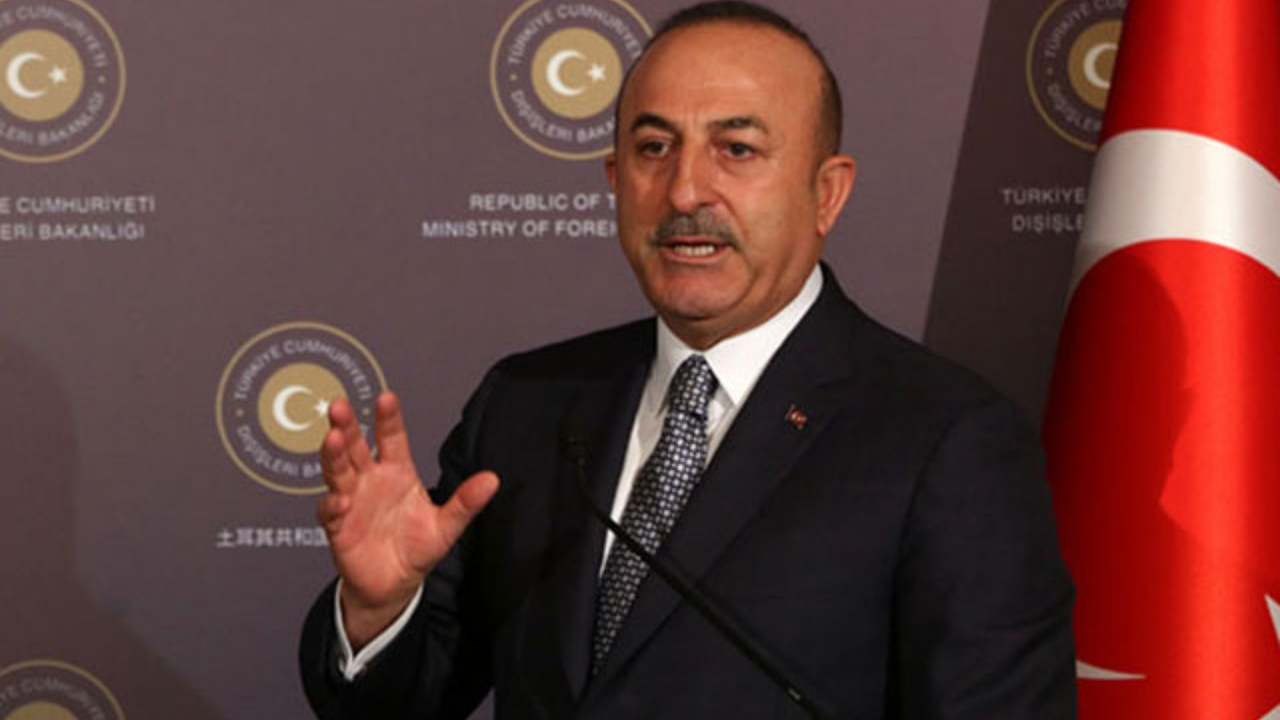 Bakan Çavuşoğlu'ndan Yunanistan'a net mesaj: Uymazlarsa ileri noktaya götüreceğiz!