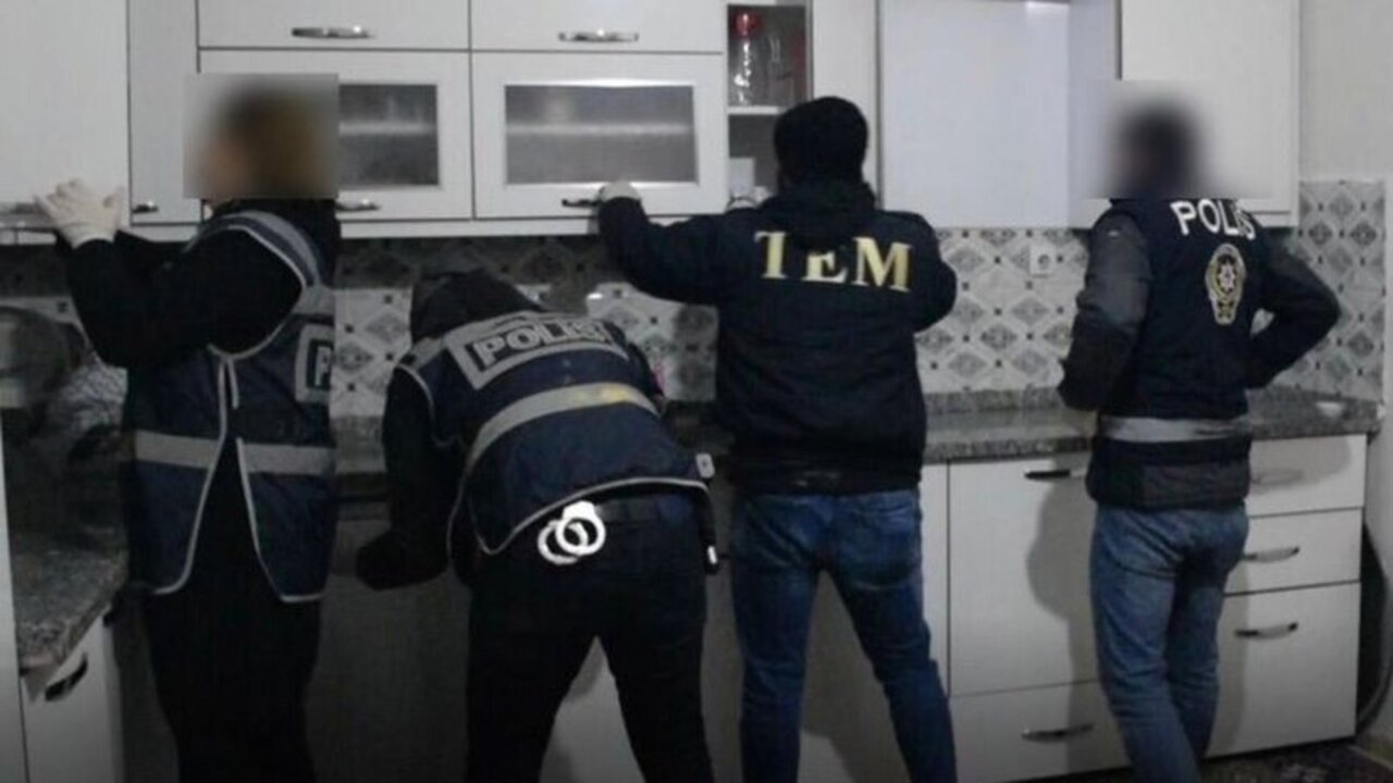 Terörle Mücadele Büyük Kararlılıkla Devam Ediyor! PKK/KCK üyesi 4 kişi tutuklandı