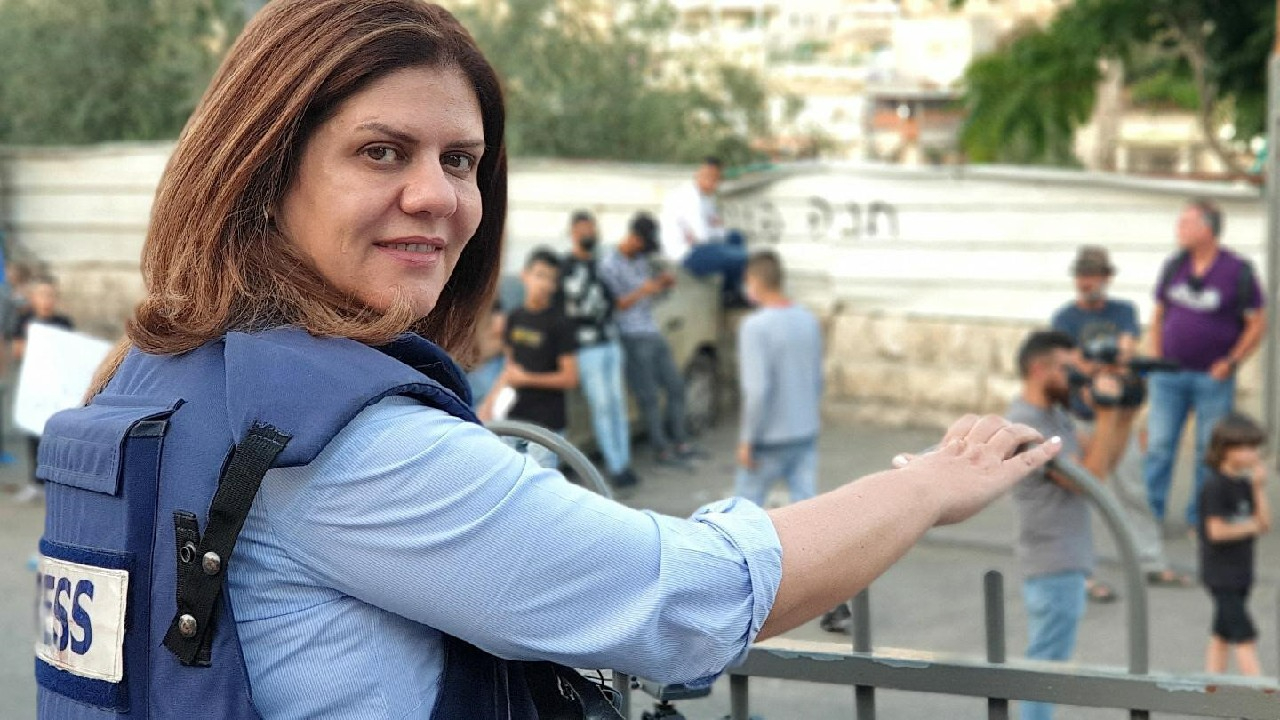 Al Jazeera muhabiri Şirin Ebu Akile'nin hayatı, kariyeri, ölümü