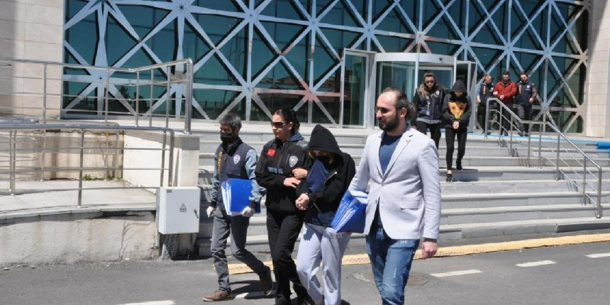Kargo çetesi 53 milyon kişinin kimlik bilgilerine ulaşmış!
