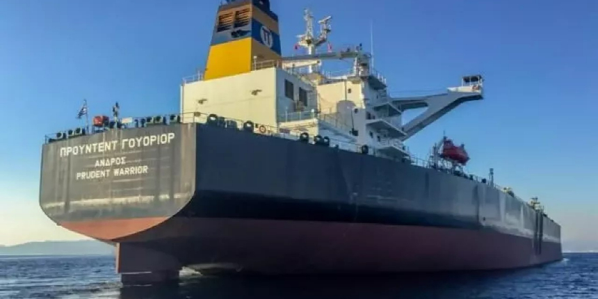 İran, Yunanistan’a ait 2 petrol tankerine el koydu