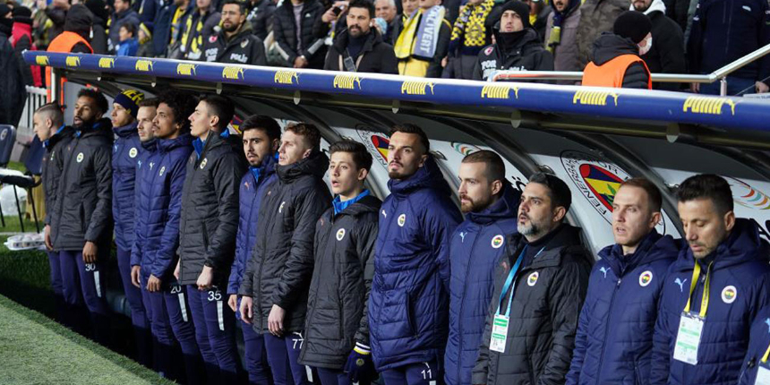 Fenerbahçe'de tecrübeli futbolcu Filip Novak ile yollar ayrılıyor iddiası