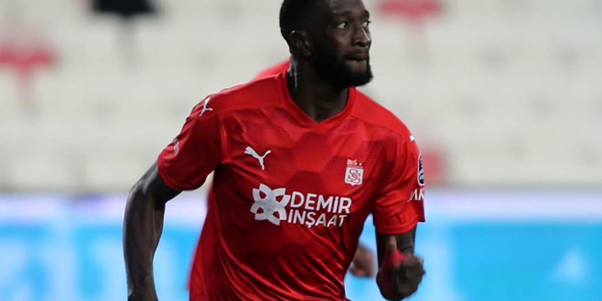 Sivasspor'un ligdeki gol yükünü Malili forvet Mustapha Yatabare omuzladı
