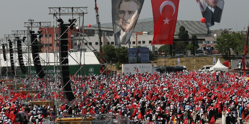 Vatandaşlar, Atatürk Havalimanı Millet Bahçesine akın etti!