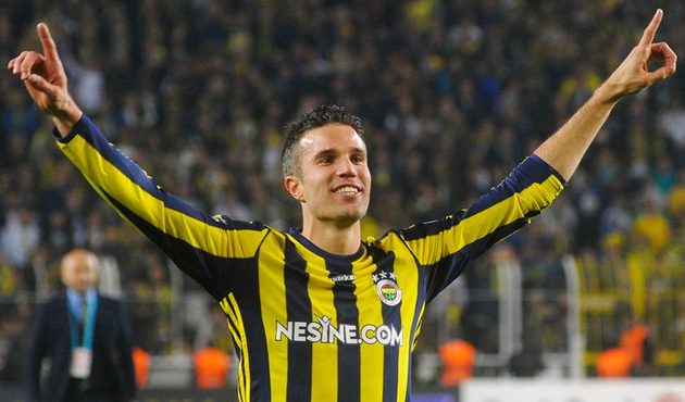 Robin van Persie’ye bir günde iki iyi haber