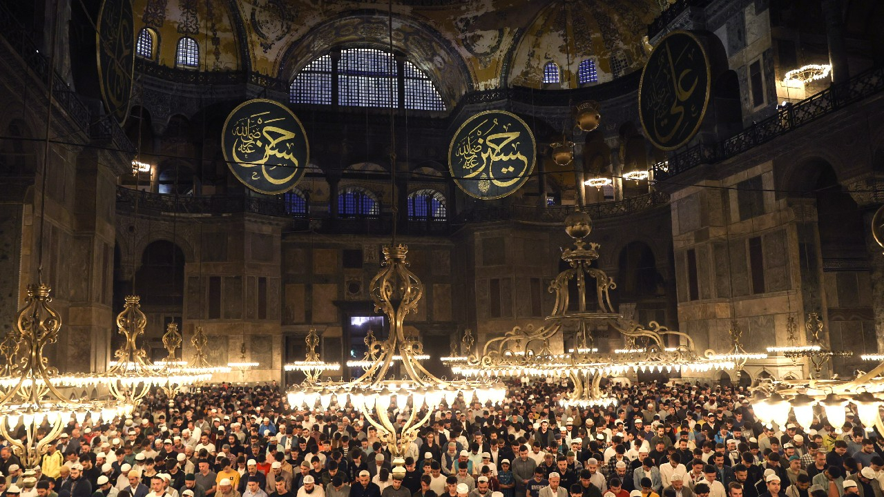 MSB: Ayasofya, Türk milletinin koruması altındadır!