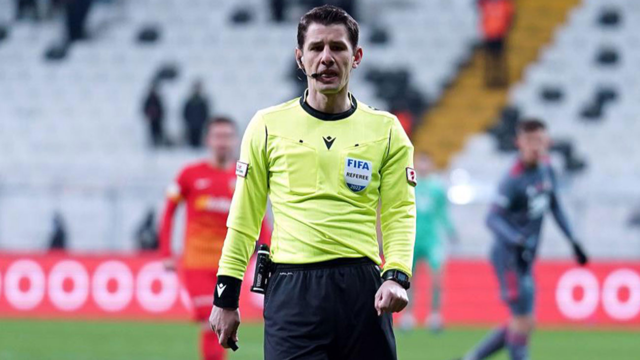 Spor Toto 1. Lig play-off finalindeki Bandırmaspor - İstanbulspor maçının hakemi Halil Umut Meler oldu