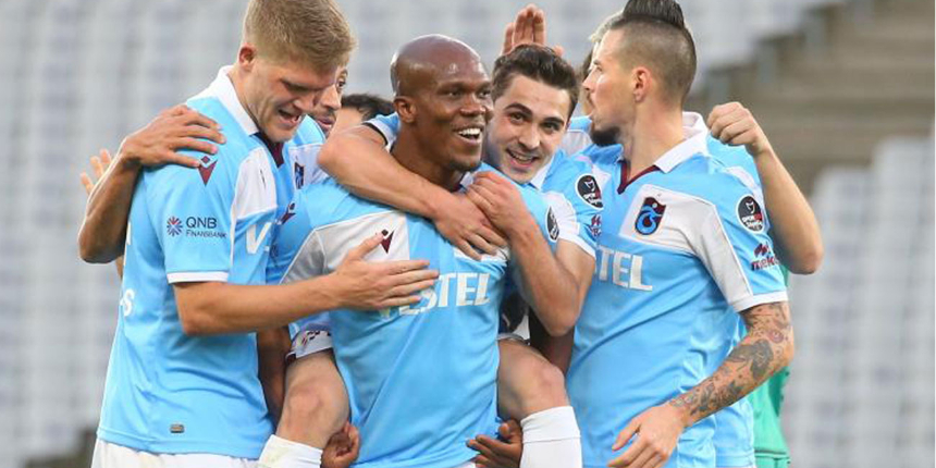 Transfer çalışmalarını sürdüren Beşiktaş, Trabzonsporlu futbolcu Anthony Nwakaeme'yi gündemine aldı