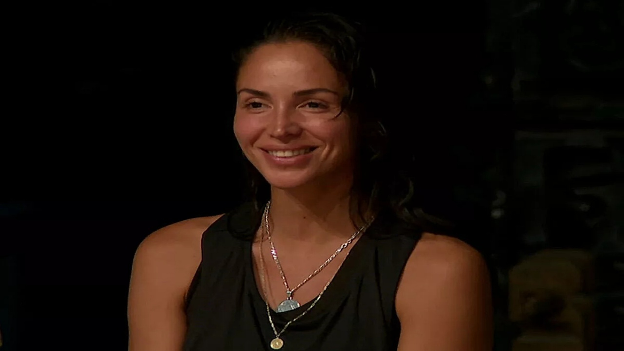 Survivor Berna Keklikler'in Paylaşımı Adayı Karıştırdı! Sema Aydemir İçin Olay Çağrı