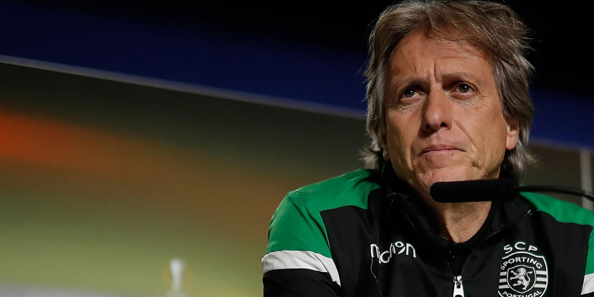Fenerbahçe, Portekizli teknik adam Jorge Jesus ile görüşmelere başladığını KAP'a bildirdi