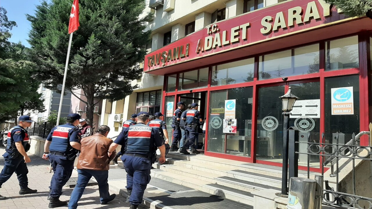 FETÖ ile mücadele devam ediyor! 9 şüpheli yakalandı