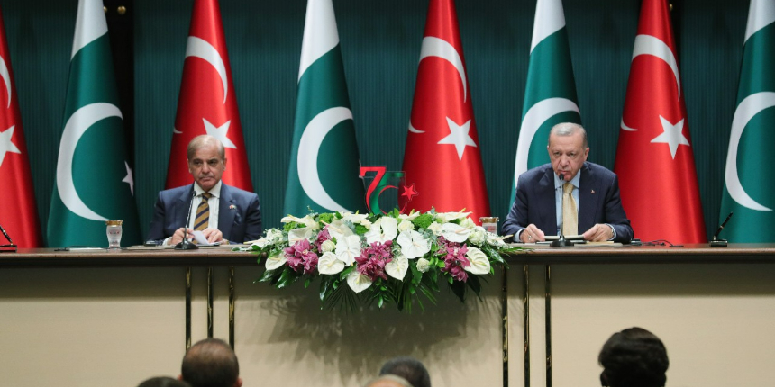 Erdoğan: FETÖ ile mücadelemize verdiği destek için Pakistan'a teşekkür ediyoruz!