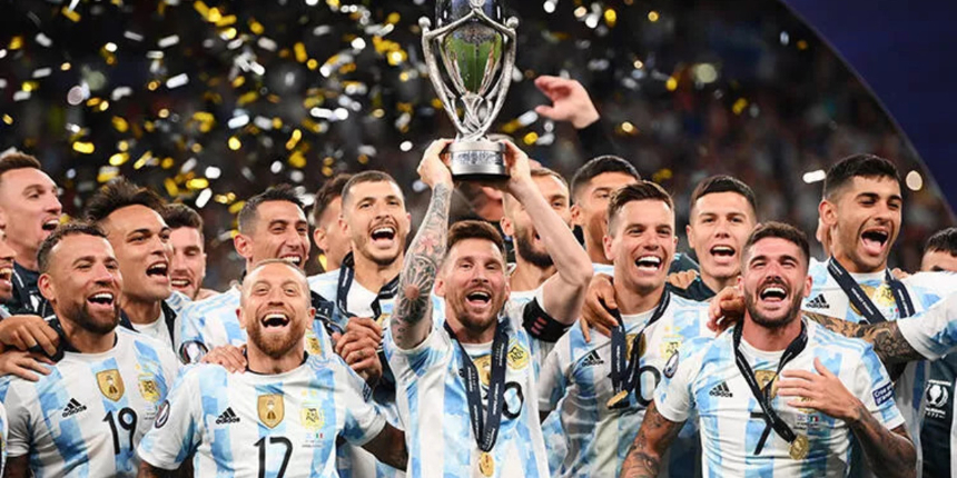 Arjantin ve İtalya'yı karşı karşıya getiren Finalissima maçının galibi Messi oldu