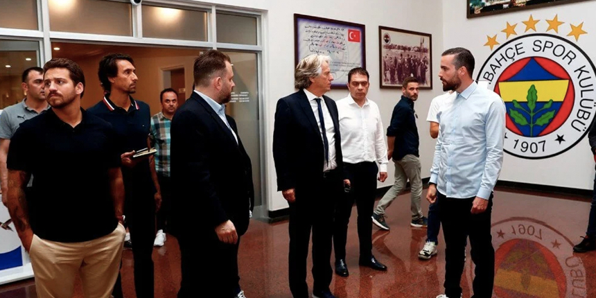 Jorge Jesus ilk kez Samandıra'da: Tesisleri gezerek personelle tanıştı