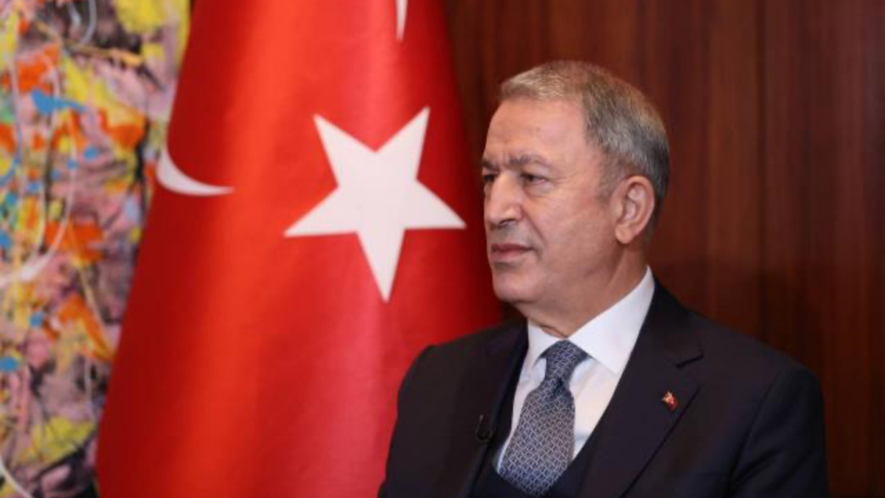 Bakan Akar'dan Yunan parlamenterlere sert tepki: Yunan uçakları 27 Nisan'da Datça, Didim, Dalaman'da hava sahamızı ihlal etti!
