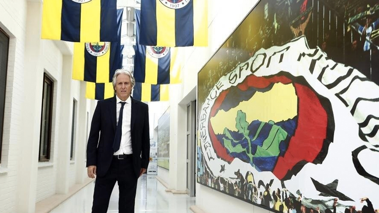 Fenerbahçe'ye imza atan Jorge Jesus'tan ilk açıklama geldi: Birinci hedef şampiyonluk