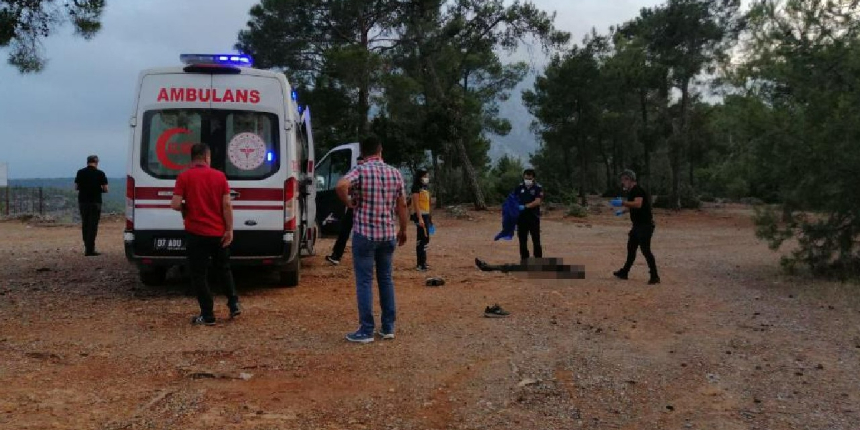 Antalya’da ormanlık alanda erkek cesedi bulundu