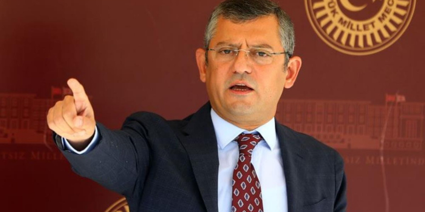 CHP'li Özgür Özel, 15 Temmuz tutuklularını ziyaret etti: Vatandaşlar tepki gösterdi