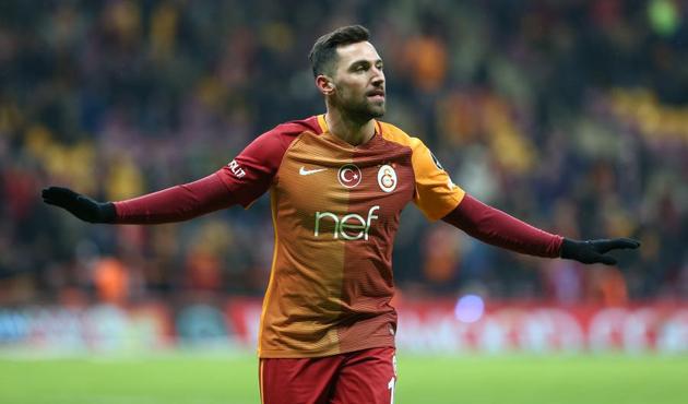Galatasaray genç yıldızı Sinan Gümüş'ü kaptırdı!