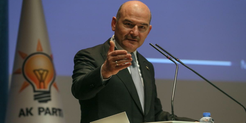 Süleyman Soylu, 15 Temmuz Demokrasi ve Milli Birlik Günü’ne hakaret eden alçağın gözaltına alındığını duyurdu